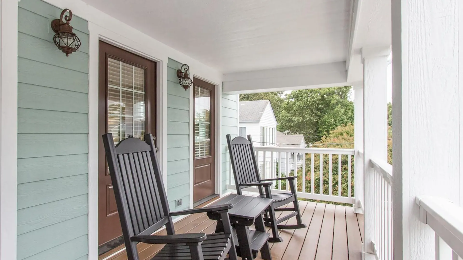 Prázdninový dům 408B The Lynnhaven House Spacious 4 Bedroom Townhouse Walking Distance To The Beach And Boardwalk Virginia Beach